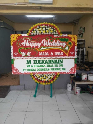 Papan Bunga di Menawan Gebog